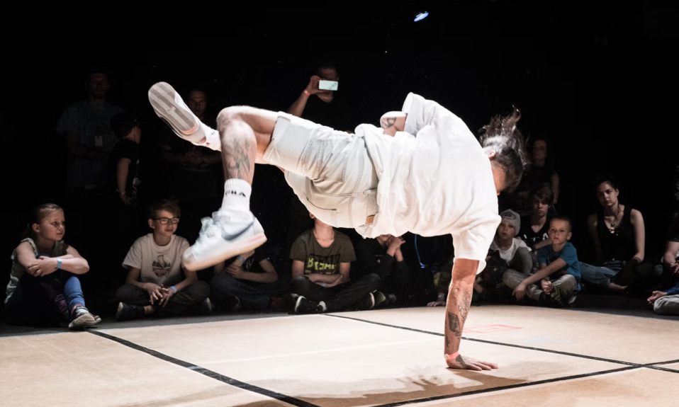 Top-5-coreografos-de-danzas-urbanas-que-estan-marcando-tendencia