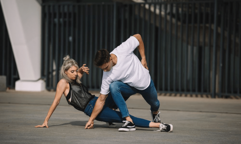 Trucos-para-lograr-movimientos-mas-fluidos-en-el-baile-urbano
