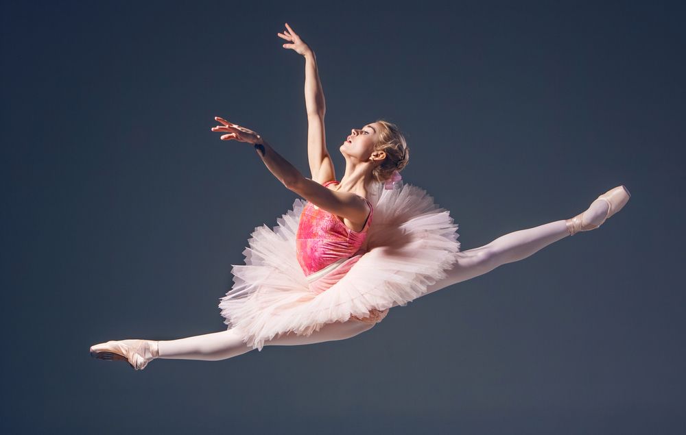 Ballet-clasico-moderno-tradicion-adaptada-al-siglo-XXI