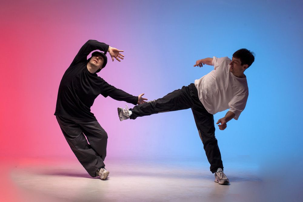 5-secretos-de-Alex-Bullon-para-dominar-el-commercial-dance-en-casa